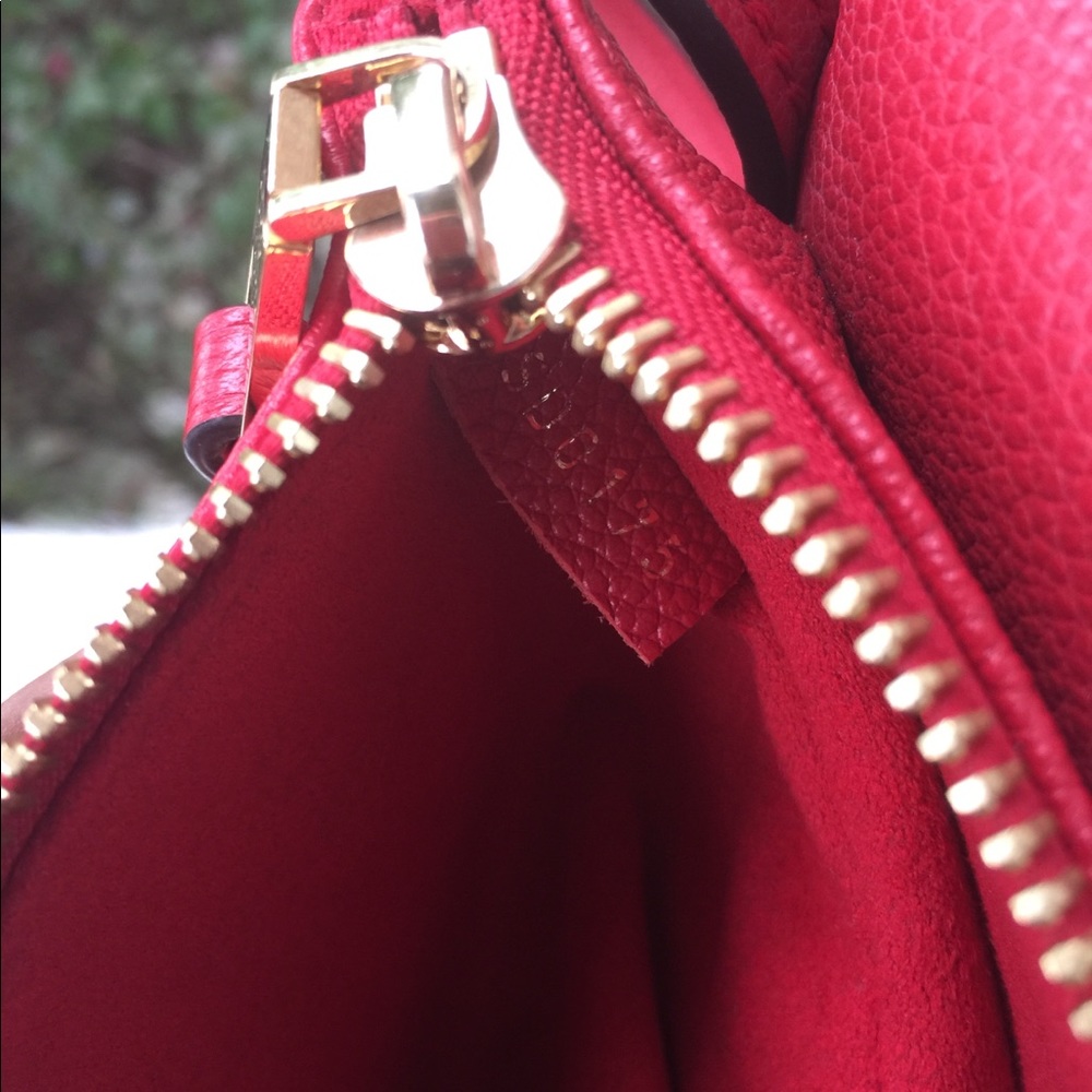 Auth LOUIS VUITTON TWICE Monogram Empreinte Cerise - Picture 6 of 8